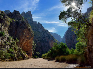 G - 132 : Where are the Volcanos?