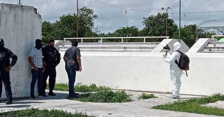 Hallan cuerpo maniatado en parque de la Región 234 de Cancún