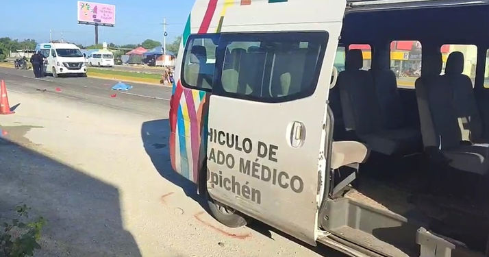 Muere mujer al ser arrollada por una ambulancia de traslado