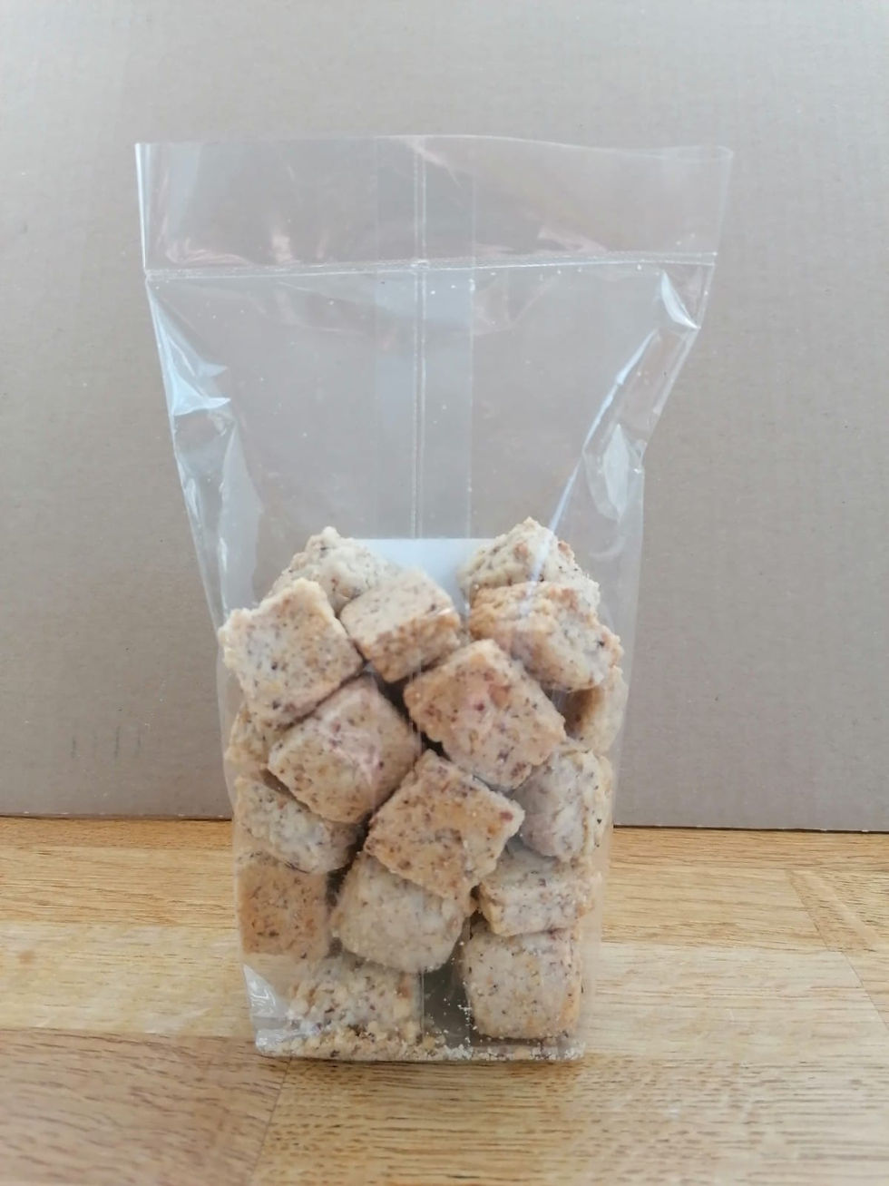 Miniature : Le Biscuit - Carrés Noisettes  (100 gr)