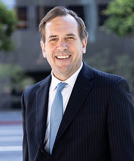Steve T- Outdoor.jpg