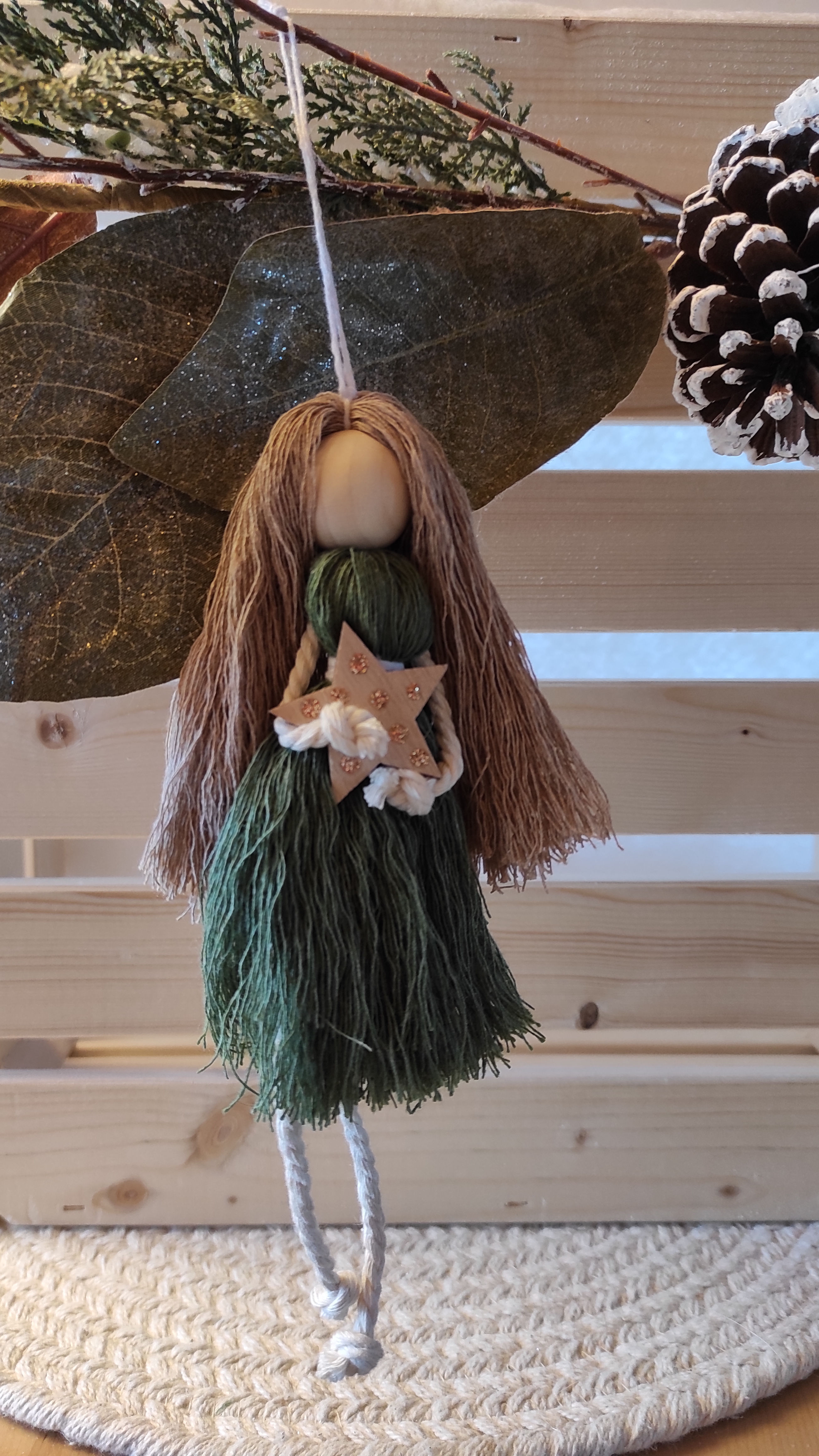 Personnage en macramé#12