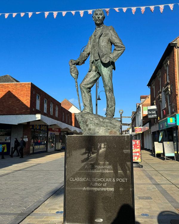 DeskMate virtual office address in Bromsgrove — High Street