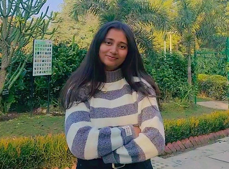 Saniya_edited.jpg