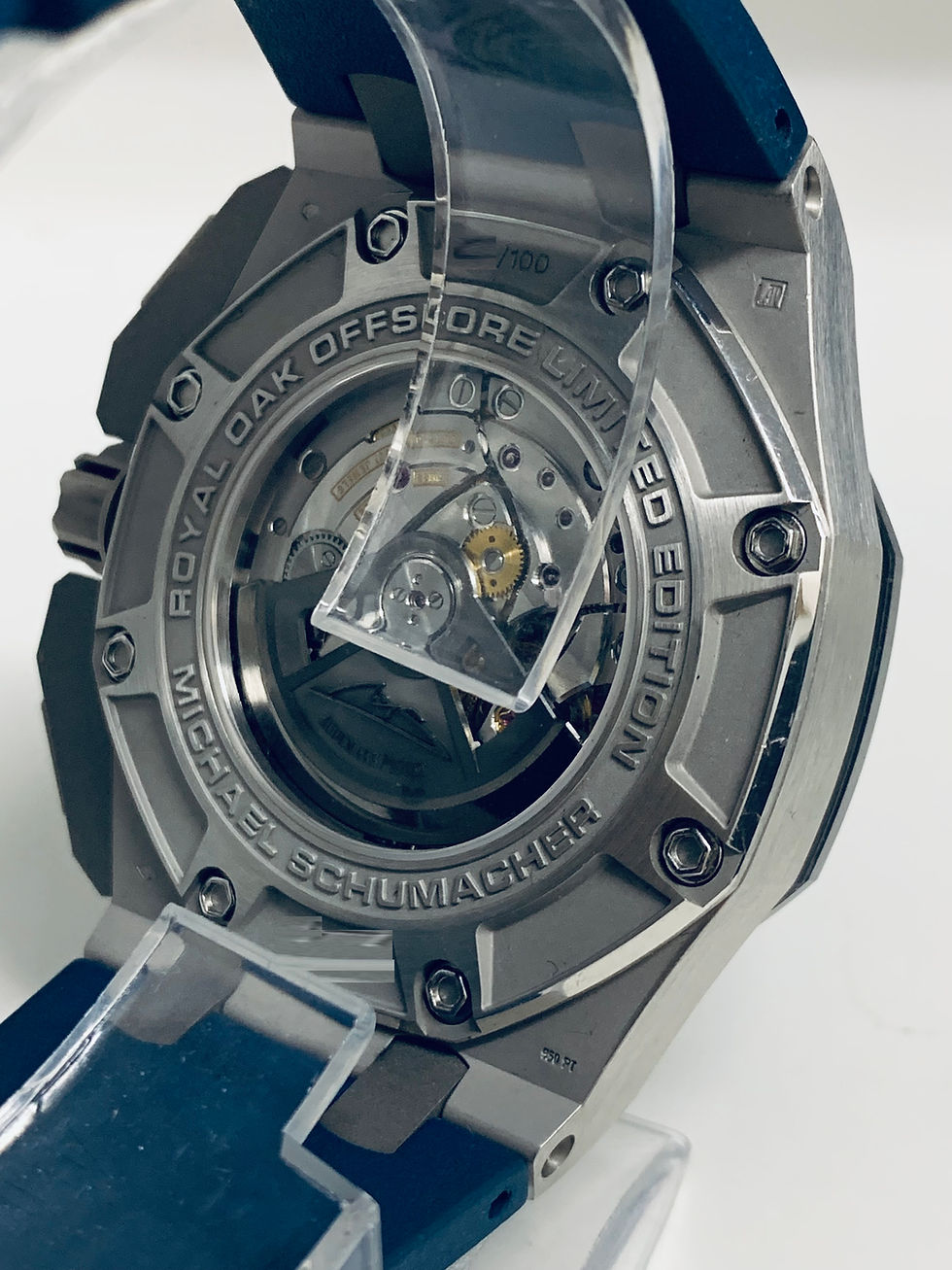 Miniaturbild: Audemars Piguet Royal Oak Offshore Schumacher - PLATIN - 26568PM