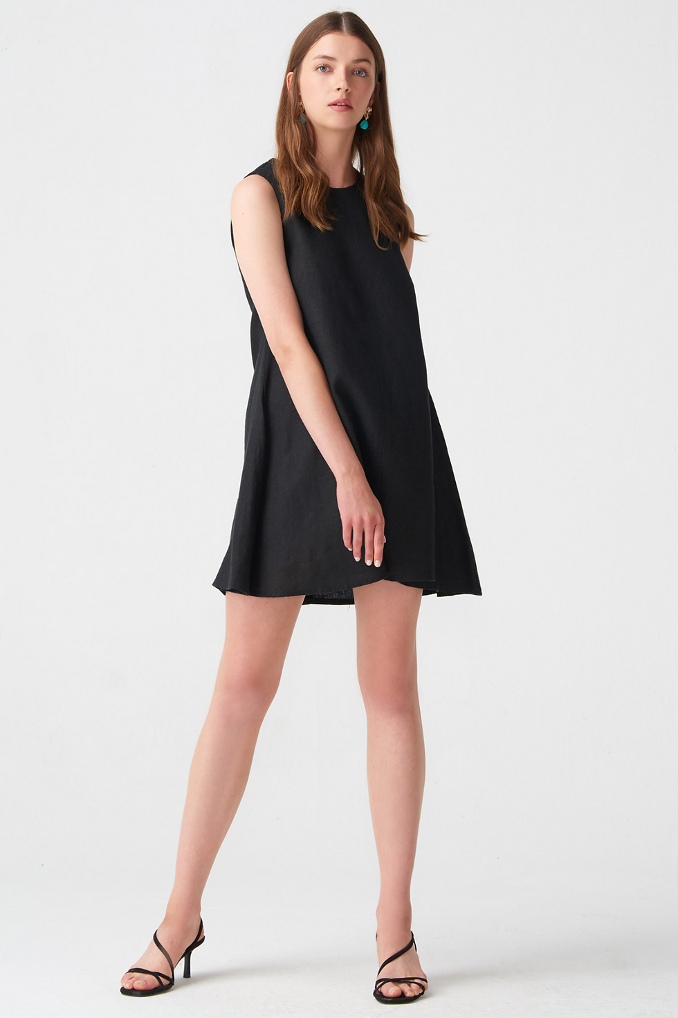 Thumbnail: Lavida Kadın Sıfır Kol Bisiklet Yaka Arkası Fermuarlı Çan Kesim Kadın Keten Elbi