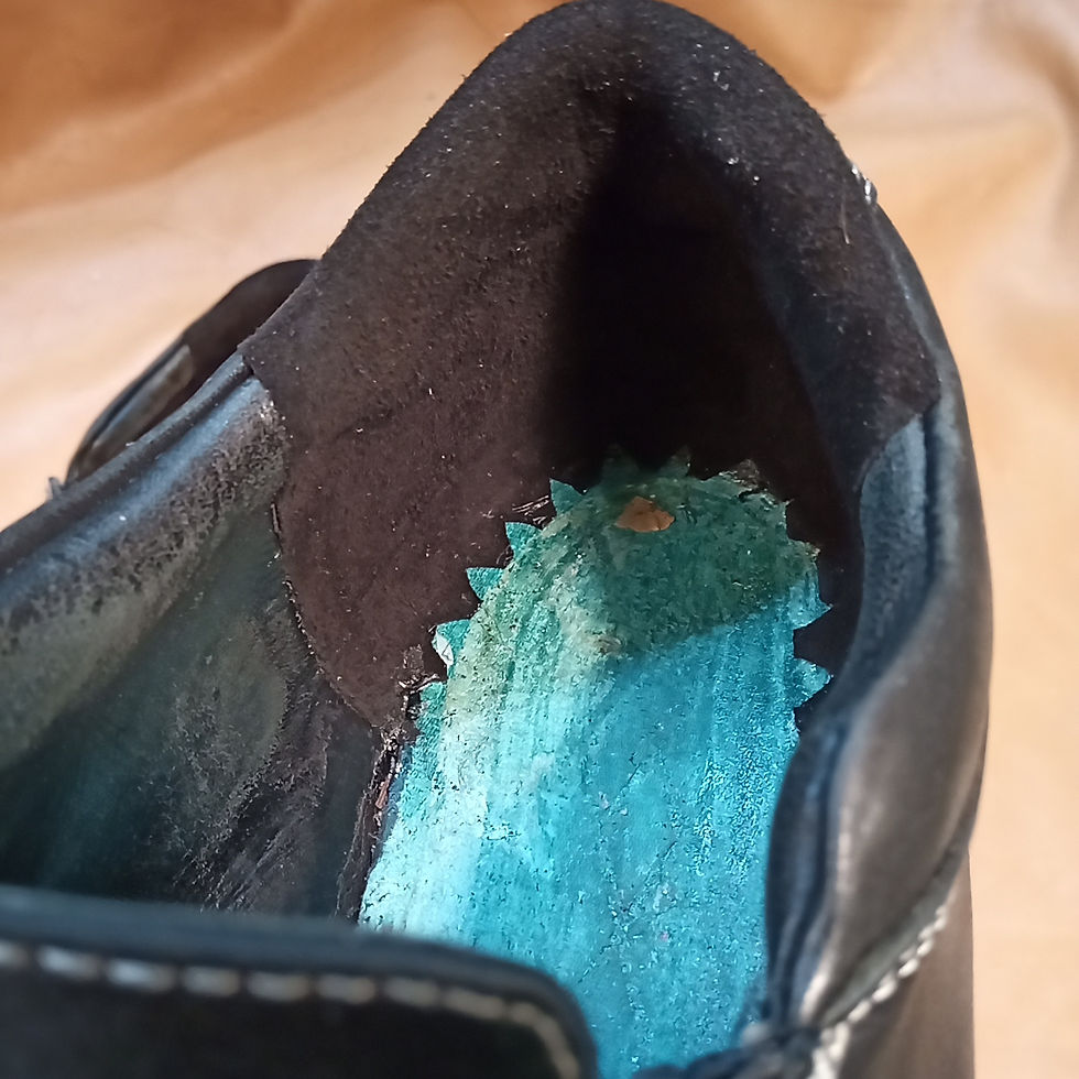 COLE HAAN(コールハーン)ソール再接着 カウンターライニング