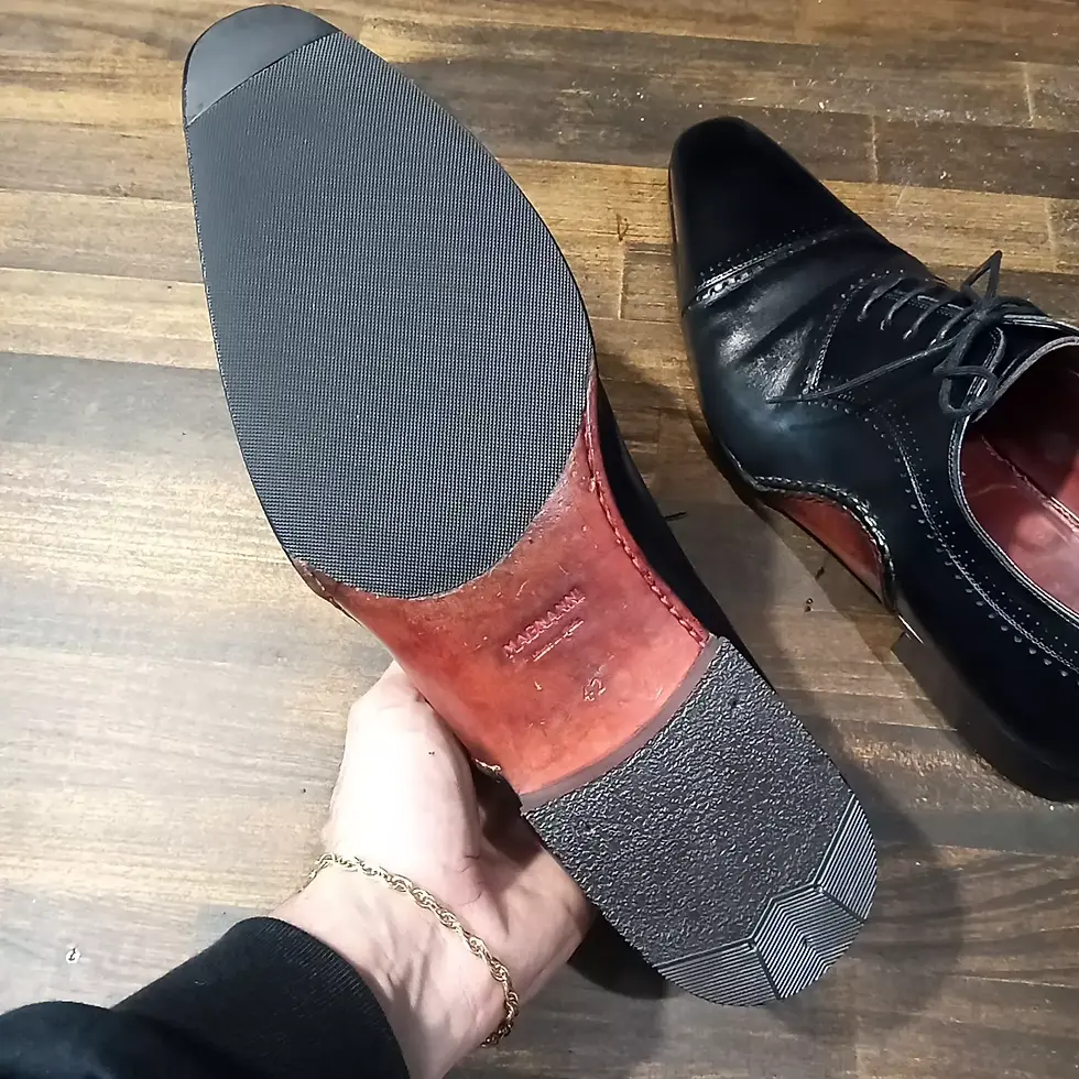 MAGNANNI(マグナーニ)ハーフソール かかと修理 メンテナンス
