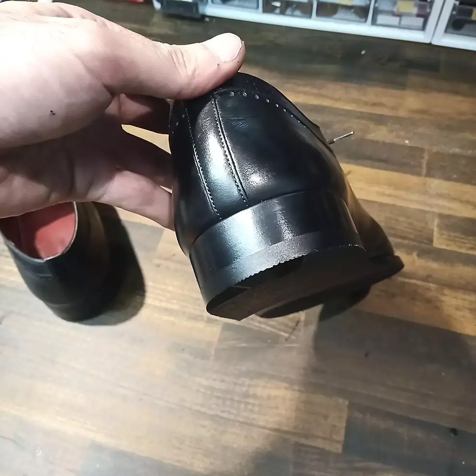 MAGNANNI(マグナーニ)ハーフソール かかと修理 メンテナンス