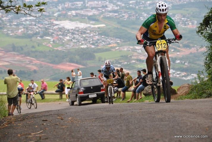 Uphill_Chico_2.jpg