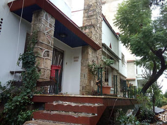 Κατεδαφίζεται η οικία Κατσέλη στη Νέα Σμύρνη