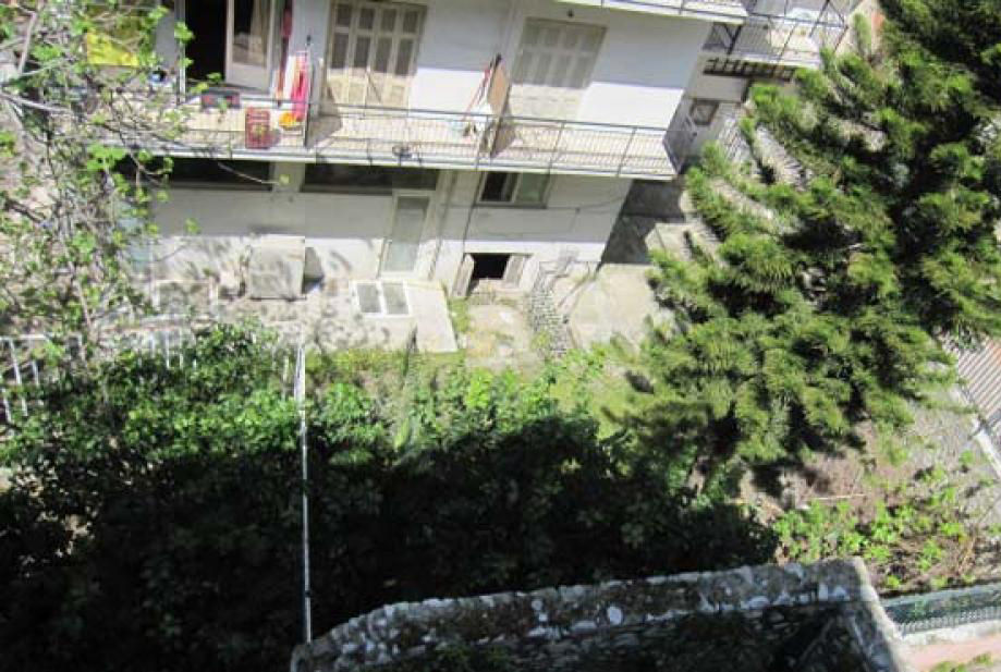 Νέα Σμύρνη: Νεκρό εντοπίστηκε βρέφος σε ακάλυπτο πολυκατοικίας