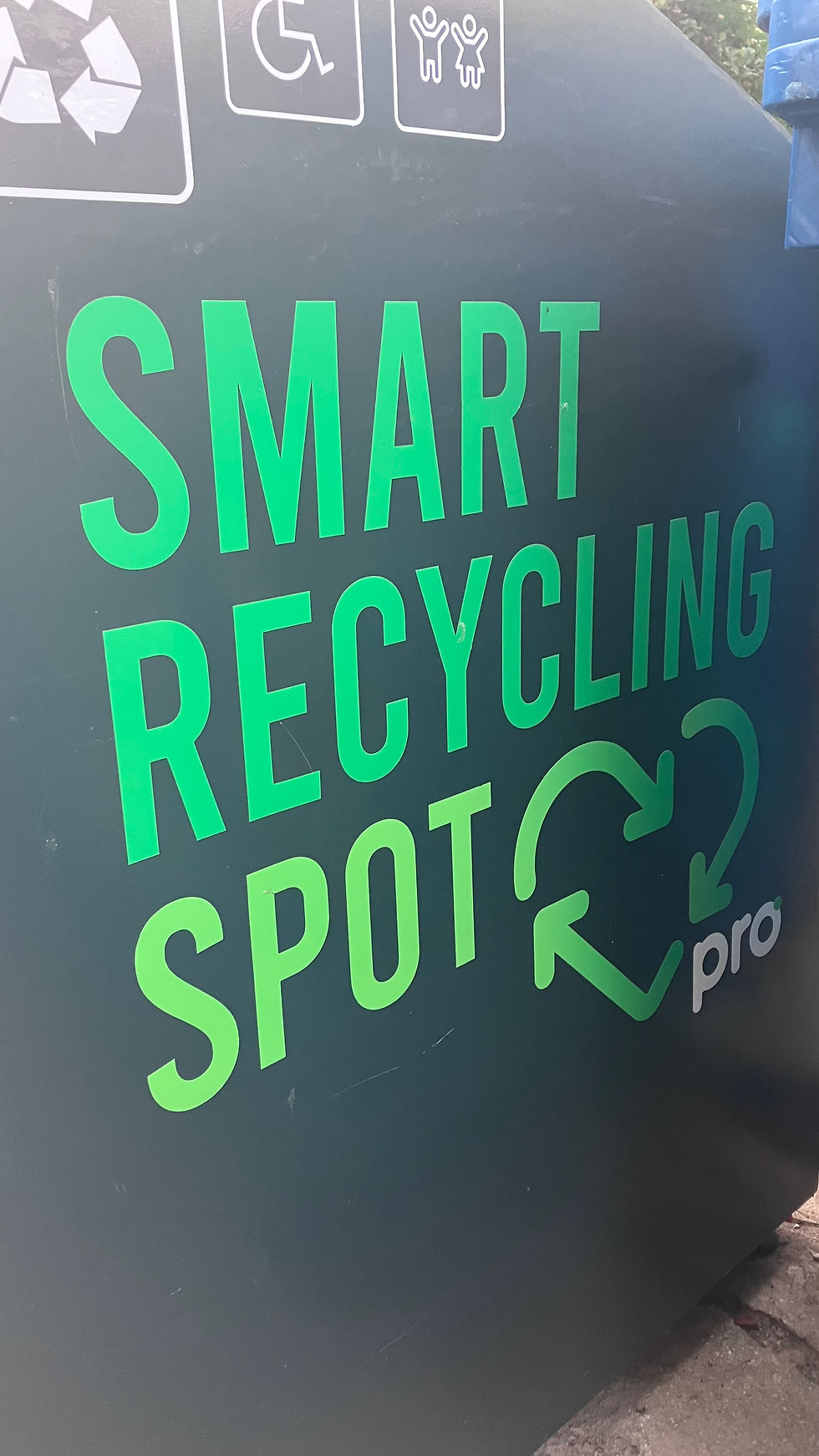 Νέοι μαύροι πολυκάδοι ανακύκλωσης: Όλες οι πληροφορίες