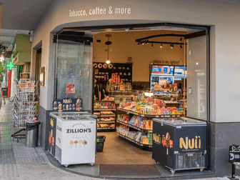 Mini Markets με τζίρους μαμούθ