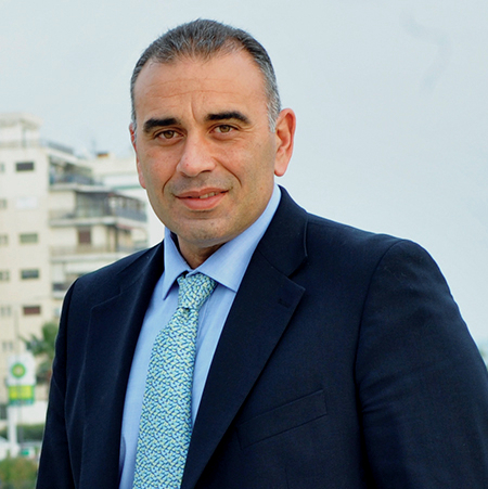 Νίκος Χρυσοβερίδης: Ο άνθρωπος πίσω από την «πρώτη θέση» του Παλαιού Φαλήρου