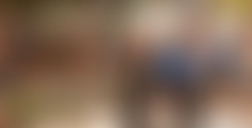 Σε ρυθμούς πάρτι η πλατεία Νέας Σμύρνης μετά την παρέλαση της 28ης Οκτωβρίου