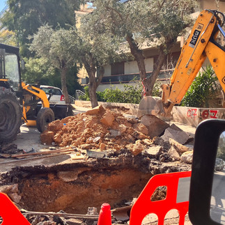 Διακοπές νερού και κυκλοφοριακές ρυθμίσεις λόγω θραύσης αγωγού της ΕΥΔΑΠ (βίντεο)