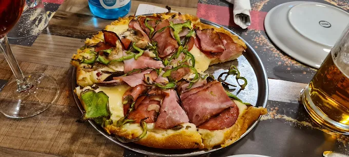 Η Zea’s Pizza γιορτάζει 50 χρόνια ιστορίας με ένα μεγάλο Summer Event