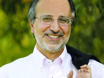 Ο Γιώργος Κουτελάκης νέος Δήμαρχος Νέας Σμύρνης - Ποιοι εκλέγονται δημοτικοί σύμβουλοι