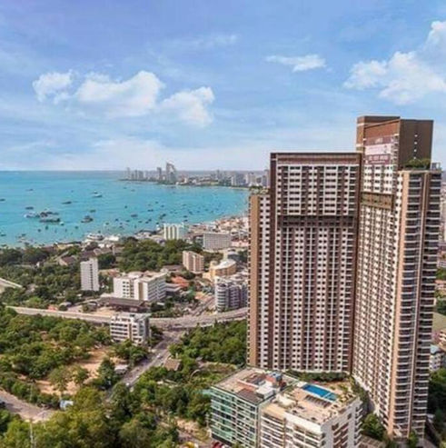Unixx South Pattaya High-Rise Condo Near Pratumnak Hill