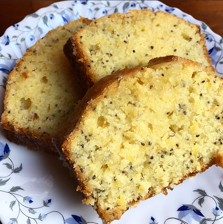 Lemon & Chia Seed Cake