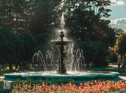 Летний фонтан