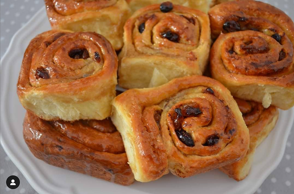 Chelsea Buns Baked by @sanasphotos.png