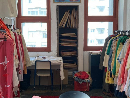 “A moda pra mim é o grito!” marca Alastra insere nas peças de roupa um significado político e social