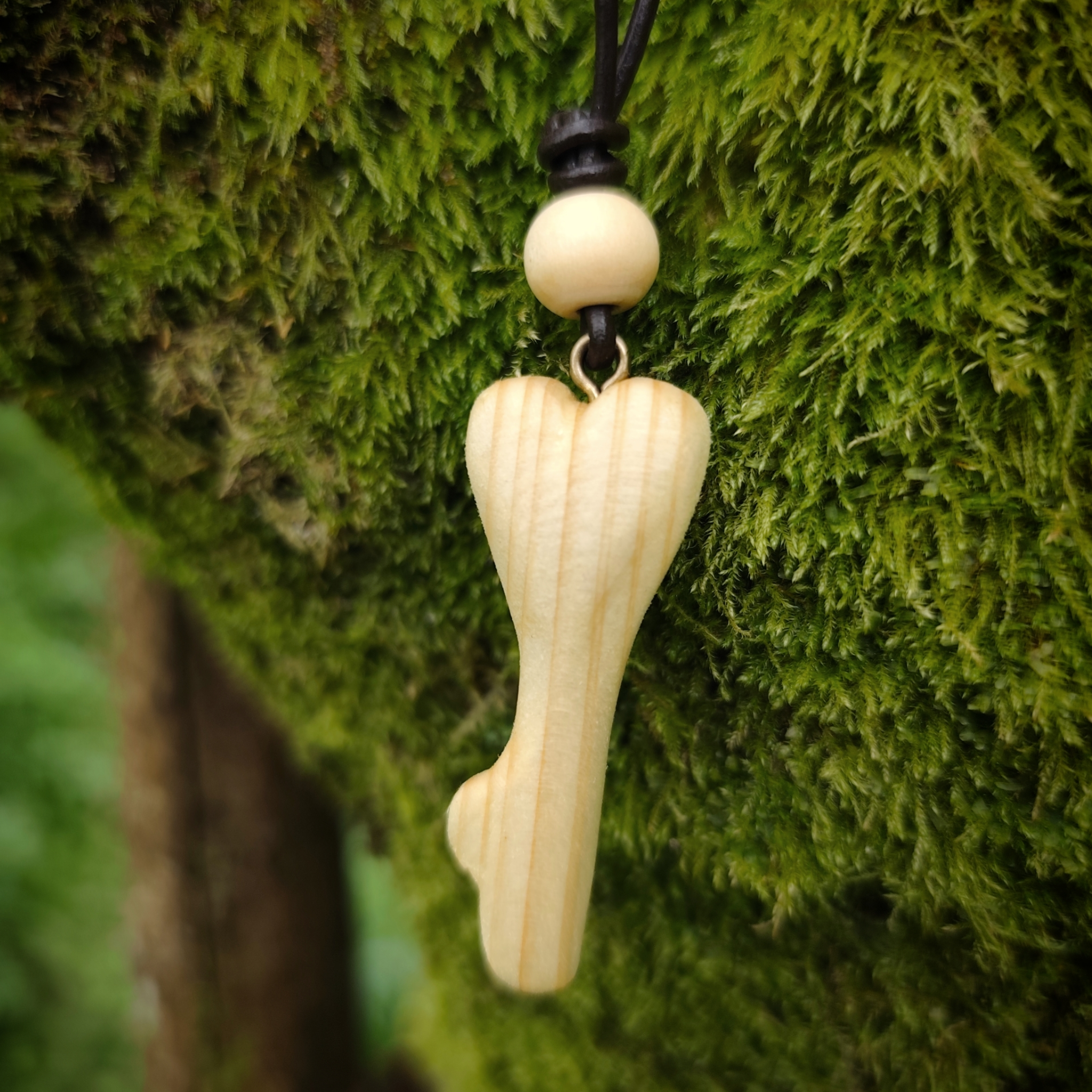 Key wooden pendant