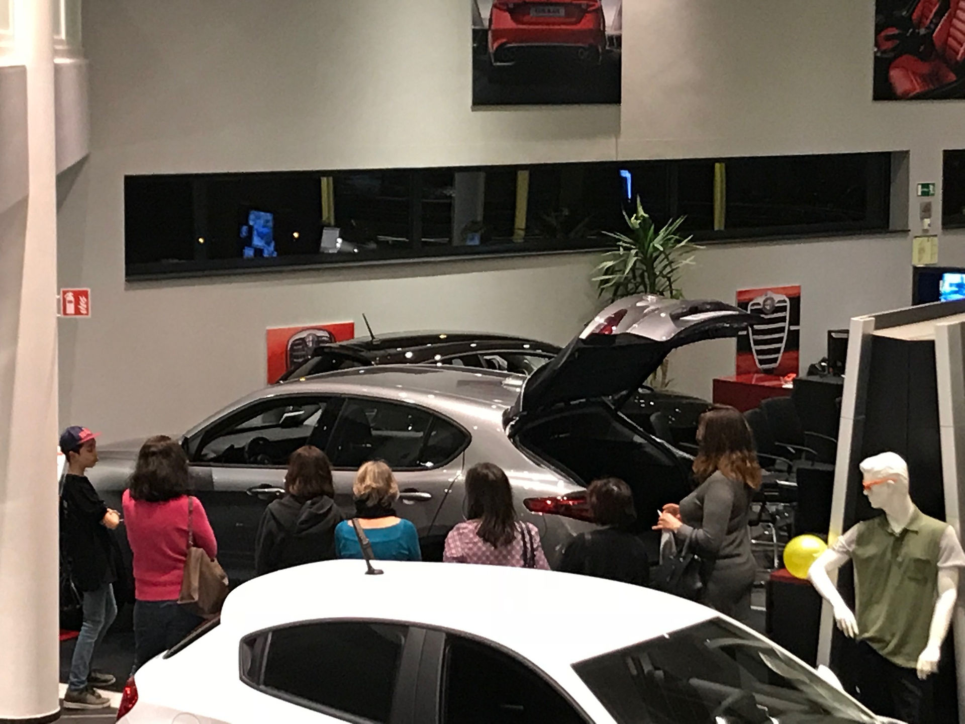Autopolis03