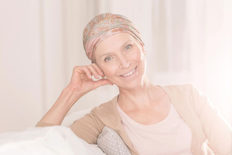 Hoitavat ripsiseerumit syöpähoitojen jälkeen – tue ripsiesi hyvinvointia turvallisesti