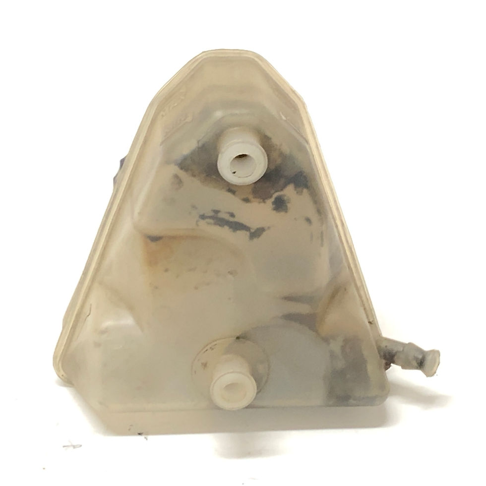 Thumbnail: W123 Brake fluid reservoir bottom view
