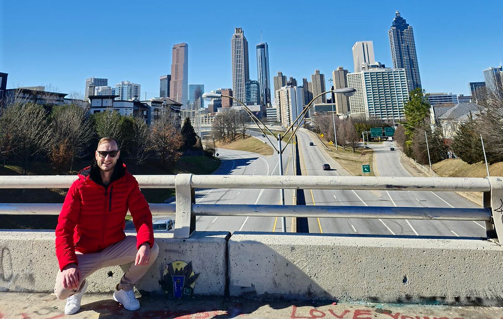 Skyline de Atlanta visto da Ponte da Rua Jackson