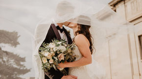 50 melhores frases para convites de casamento. 