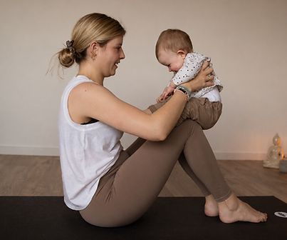 Postnatalyoga.png