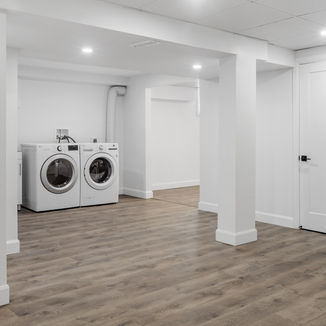 Basement Moisture Barrier 💧 – Why It Matters and How to Install One