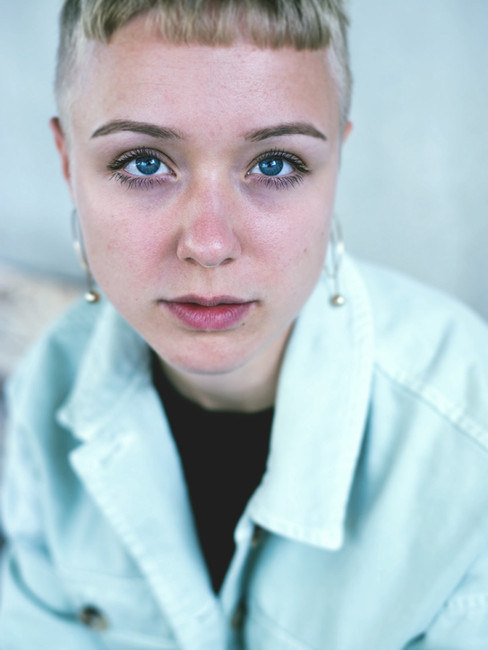 Authentisches Portrait in Leipzig Berlin Hamburg von Schauspielfotograf Jan Tschatschula