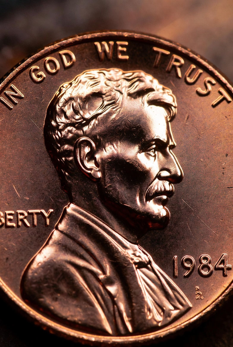 Orwell’s Penny: 2+2=5? US Penny Elimination 2026 Forces Cash Rounding Laws – Retail Sales Impact & State Accounting Changes