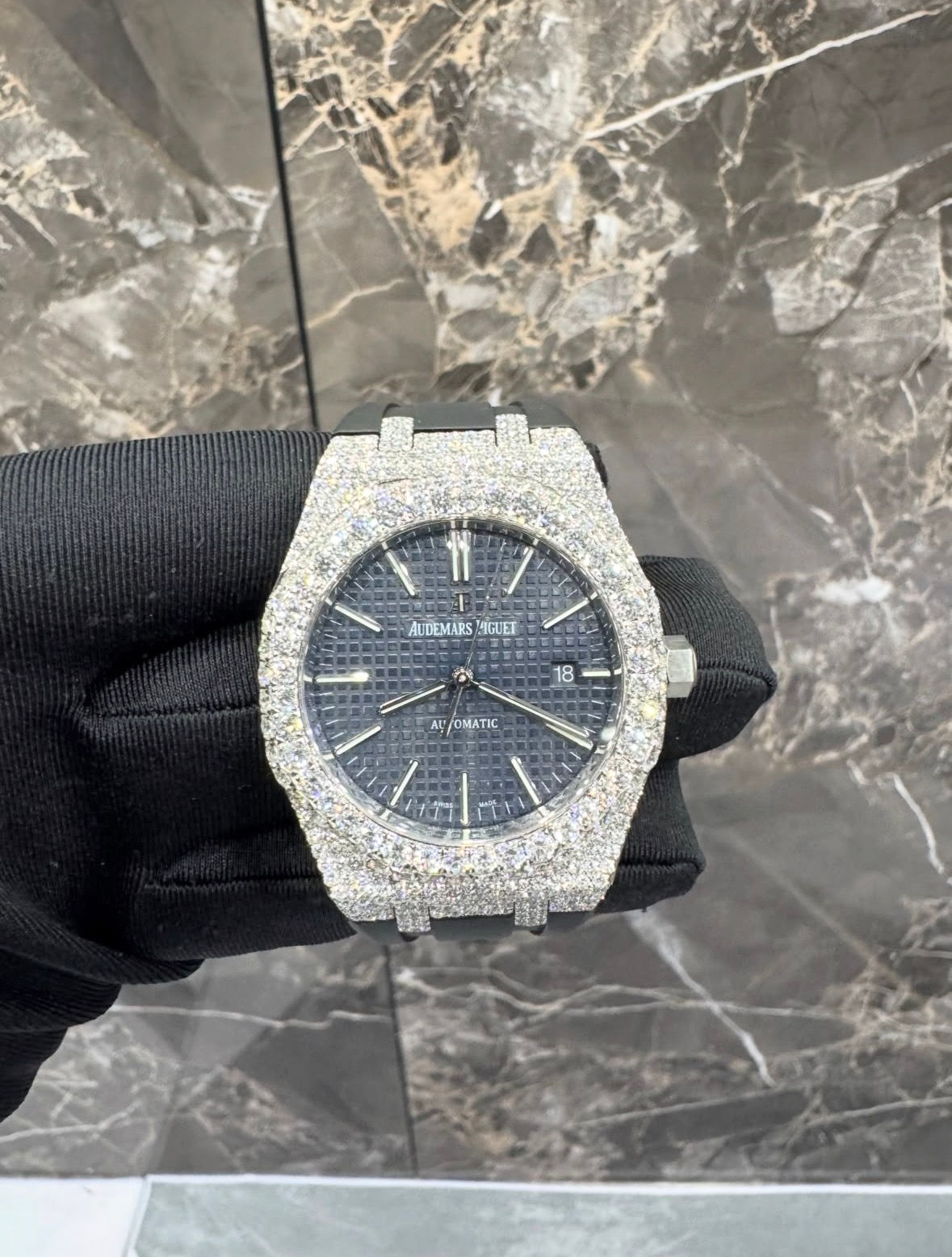 Lab-Diamond "Rubberband"