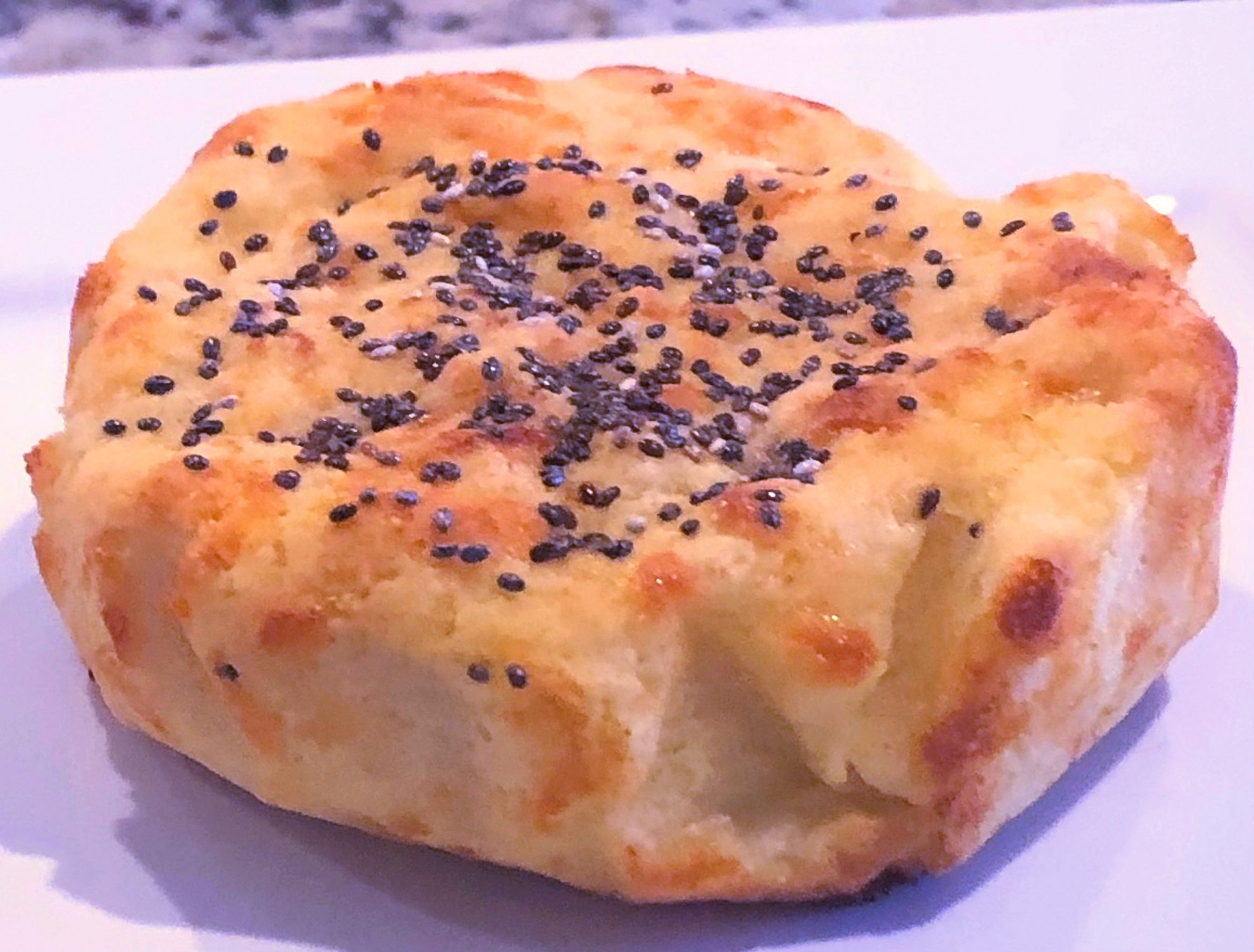 Keto Cheesy Chia Bun