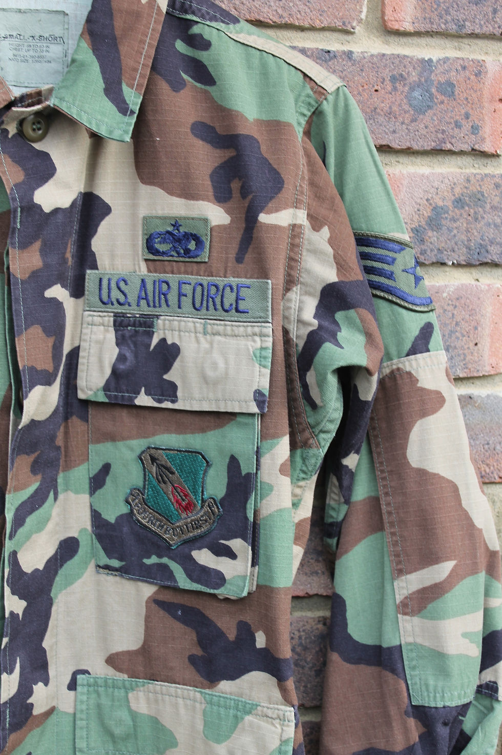 Thumbnail: Make rogue not war