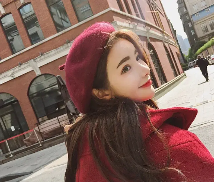 Thumbnail: Wool Solid Color Berets, 17 Colors