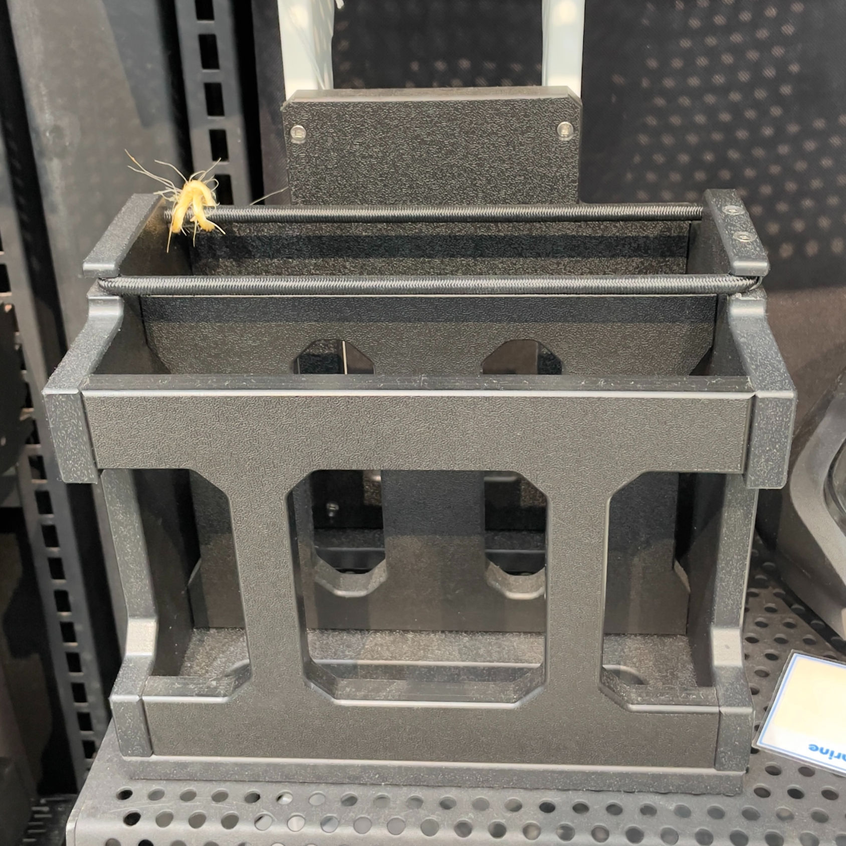 Tackle Tray & Pair Gaff Holder Clips