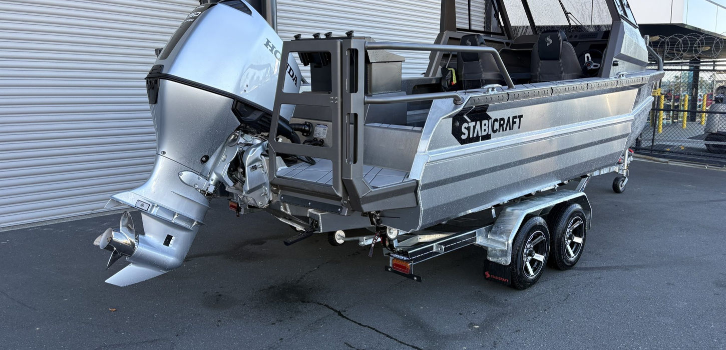 fishing-boats-sales-service.jpg