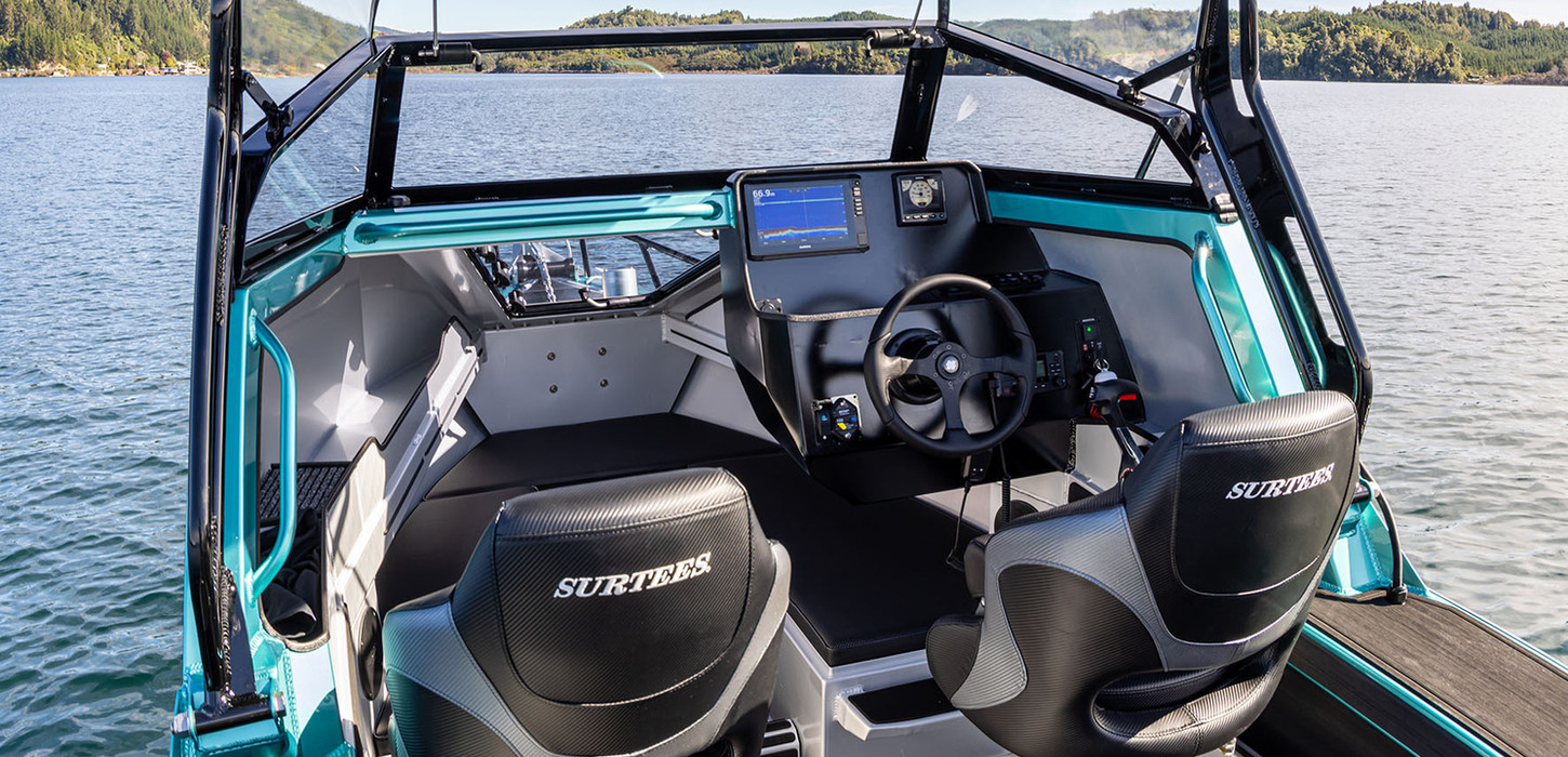 best-fishing-boats-for-beginners