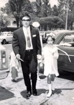 Hahn Lee with his daughter on their way to a wedding