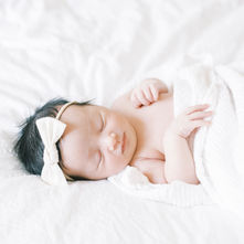 Vivian Yoko | Lifestyle Newborn Session in the Studio