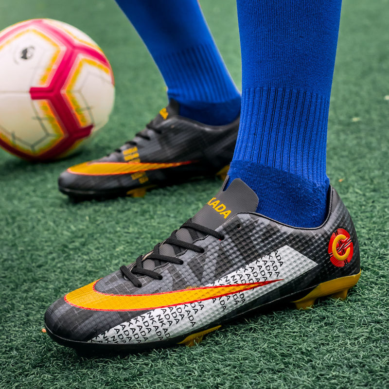 Thumbnail: Men's Outdoor Soccer Shoes - Nylon Material