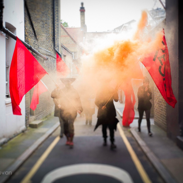 deux furieuses Year of Rage video shoot