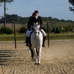 83253982_2763395653714127_24232372858907